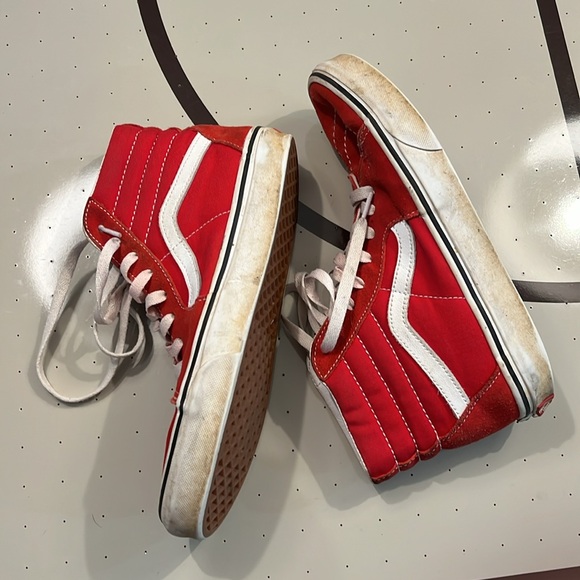 ⚡️VANS Red High Top Skate Sneakers - Picture 3 of 7